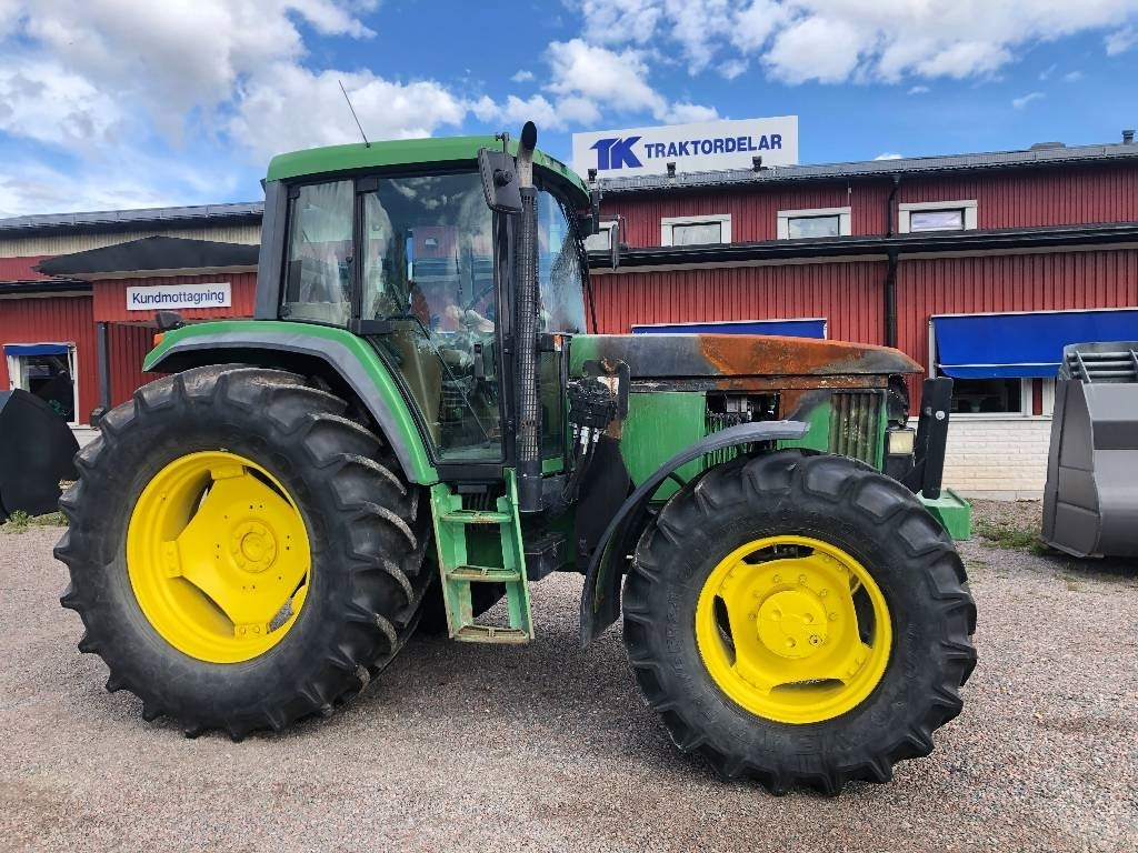John Deere 6900 Dismantled: only spare parts - Traktör: fotoğraf 1 John Deere 6900 Dismantled: only spare parts - Traktör: fotoğraf 1