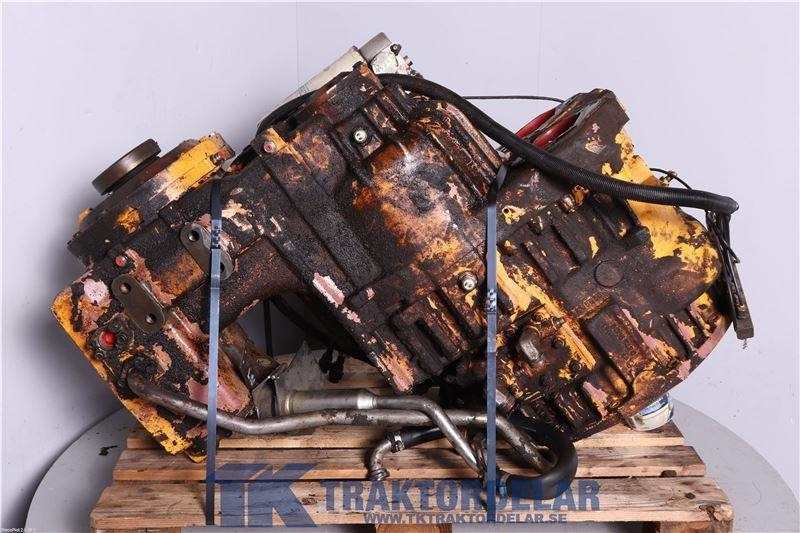 Volvo L 120 E - Vites kutusu - İş makinaları: fotoğraf 1 Volvo L 120 E - Vites kutusu - İş makinaları: fotoğraf 1