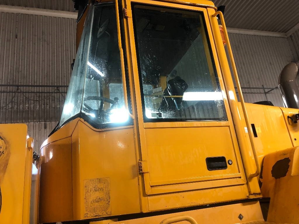 Tekerlekli yükleyici Volvo L 220 E Dismantled: only spare parts: fotoğraf 7 Tekerlekli yükleyici Volvo L 220 E Dismantled: only spare parts: fotoğraf 7