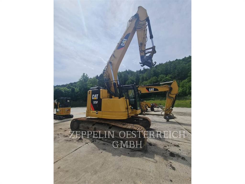 CAT 325FLCR - Paletli ekskavatör: fotoğraf 1 CAT 325FLCR - Paletli ekskavatör: fotoğraf 1