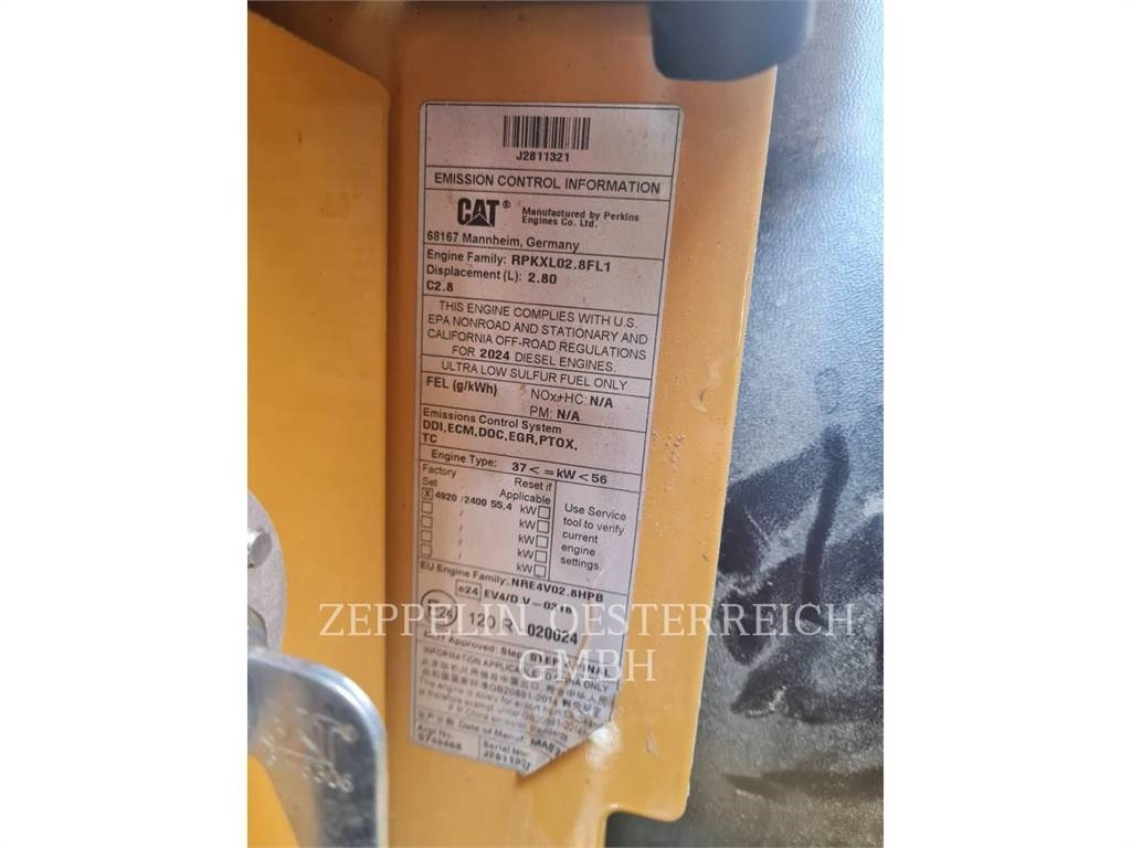 Tekerlekli yükleyici CAT 906-14: fotoğraf 8