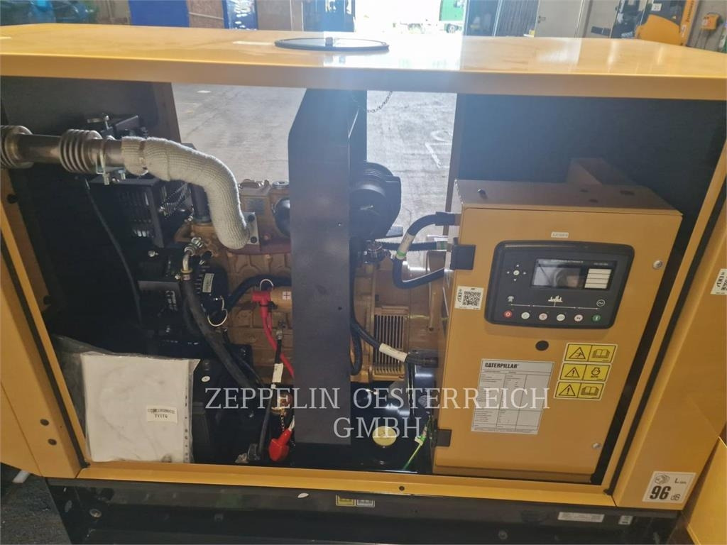 CAT DE13,5E3 B - Elektrikli jeneratör: fotoğraf 2 CAT DE13,5E3 B - Elektrikli jeneratör: fotoğraf 2