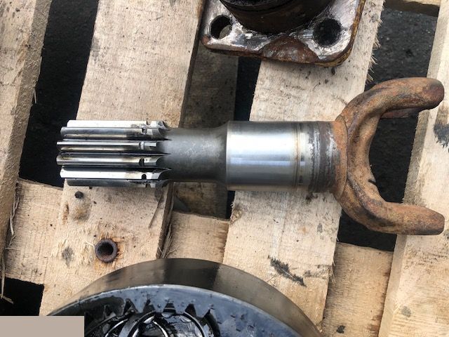 Caterpillar th360 th414 - Zwolnica Zwrotnica - Yürüyüş motoru - İş makinaları: fotoğraf 5 Caterpillar th360 th414 - Zwolnica Zwrotnica - Yürüyüş motoru - İş makinaları: fotoğraf 5