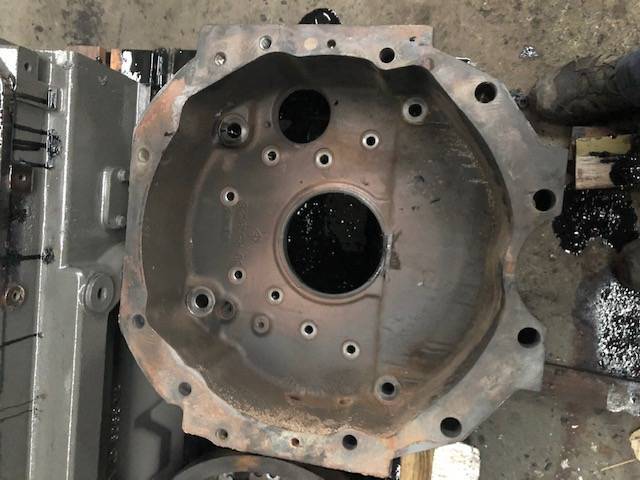 Claas Arion - Obudowa Koła Zamachowego R518126 - Volan - Traktör: fotoğraf 2 Claas Arion - Obudowa Koła Zamachowego R518126 - Volan - Traktör: fotoğraf 2