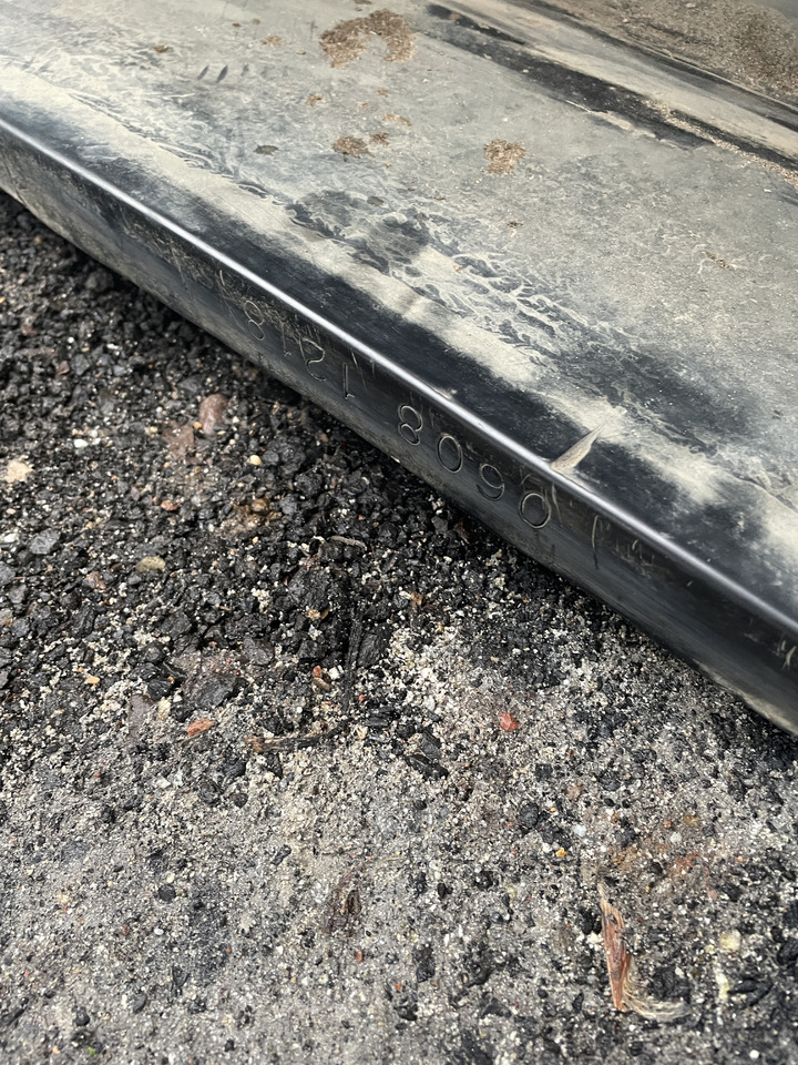 Claas Lexion - gąsienica gumowa 635mm - Paletler - Biçerdöver: fotoğraf 4 Claas Lexion - gąsienica gumowa 635mm - Paletler - Biçerdöver: fotoğraf 4