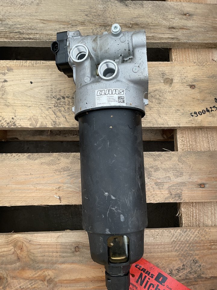 Claas Trion Evion - filtr paliwa silnika 0027588341 - Yakıt filtresi - Tarım araçları: fotoğraf 2 Claas Trion Evion - filtr paliwa silnika 0027588341 - Yakıt filtresi - Tarım araçları: fotoğraf 2