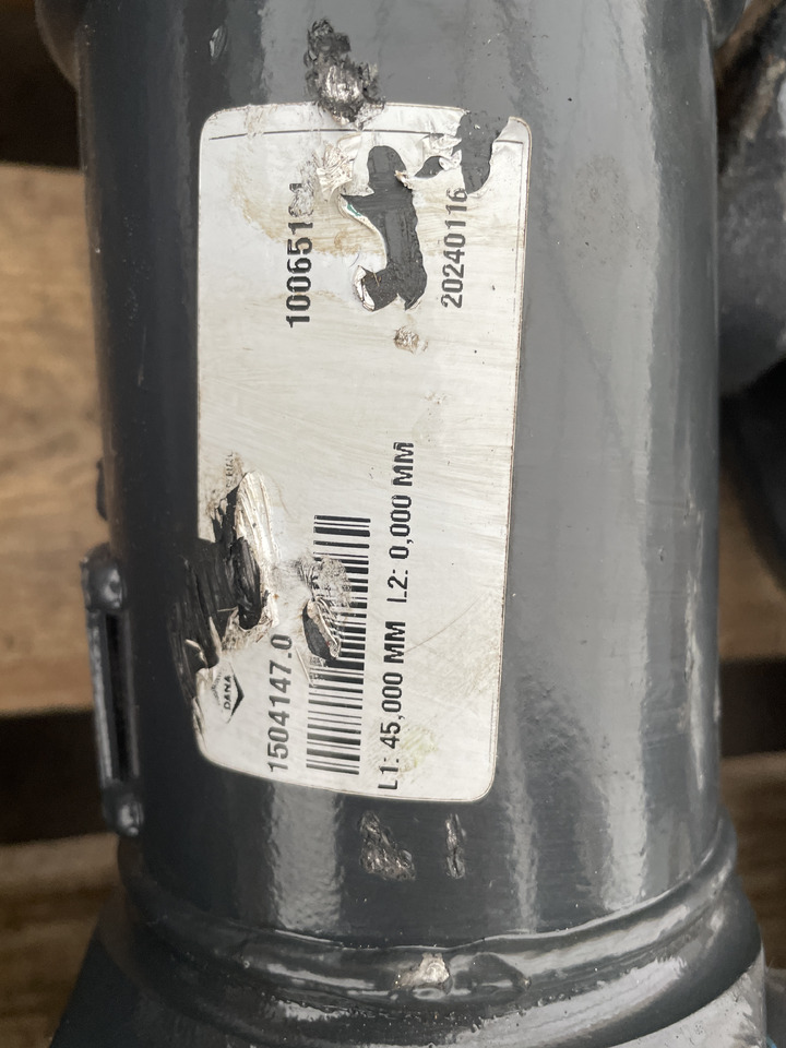 Claas Xerion 4000-5000 - wał wałek przegubowy przegub 0015041470 - Şaft - Tarım araçları: fotoğraf 2 Claas Xerion 4000-5000 - wał wałek przegubowy przegub 0015041470 - Şaft - Tarım araçları: fotoğraf 2