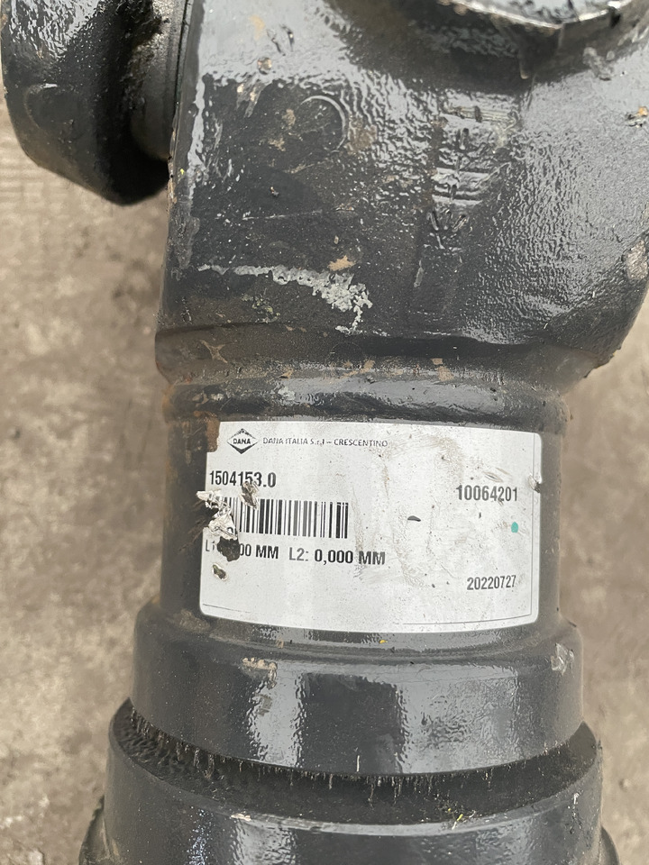 Claas Xerion 4000-5000 - wał wałek przegubowy przegub 0015041530 - Şaft - Tarım araçları: fotoğraf 2 Claas Xerion 4000-5000 - wał wałek przegubowy przegub 0015041530 - Şaft - Tarım araçları: fotoğraf 2