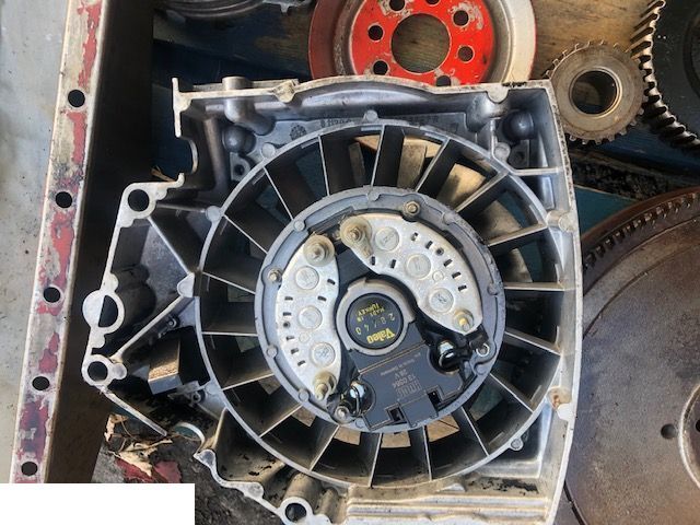 Deutz F4L1011 - Wentylator Chłodzenia - Vantilatör - Tarım araçları: fotoğraf 2 Deutz F4L1011 - Wentylator Chłodzenia - Vantilatör - Tarım araçları: fotoğraf 2