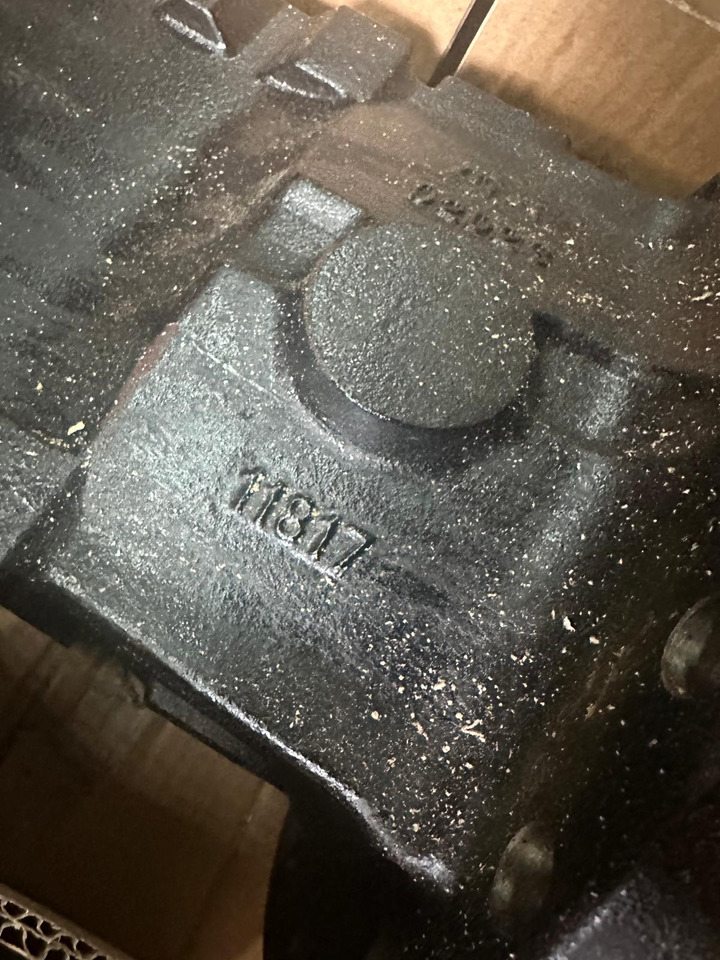 Deutz agrovector obudowa mostu pochwa mostu carraro 11817 - Aks ve yedek parça - Tarım araçları: fotoğraf 2 Deutz agrovector obudowa mostu pochwa mostu carraro 11817 - Aks ve yedek parça - Tarım araçları: fotoğraf 2