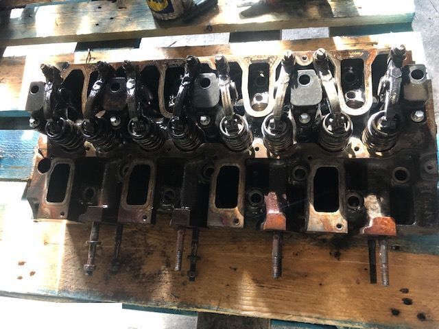 Deutz bf4m2012 - Głowica - Blok başlığı - Tarım araçları: fotoğraf 1 Deutz bf4m2012 - Głowica - Blok başlığı - Tarım araçları: fotoğraf 1