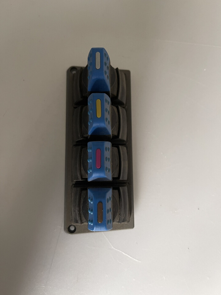 FRNDT F931.970.160.080-klawisze hydrauliki/komfortmoduł Fendt Vario - Hidrolik - Tarım araçları: fotoğraf 1 FRNDT F931.970.160.080-klawisze hydrauliki/komfortmoduł Fendt Vario - Hidrolik - Tarım araçları: fotoğraf 1