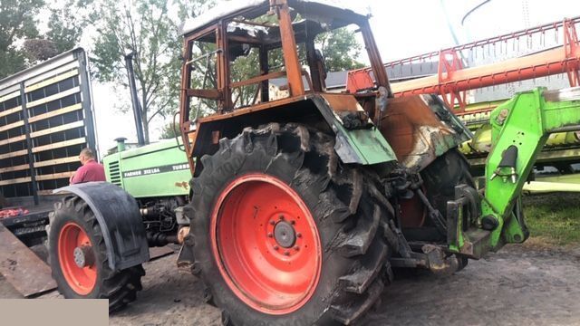 Fendt 311 - Koła - Komple tekerlek - Tarım araçları: fotoğraf 4 Fendt 311 - Koła - Komple tekerlek - Tarım araçları: fotoğraf 4