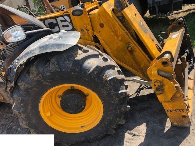 JCB 3cx - Piasta - Poyra - Tarım araçları: fotoğraf 2 JCB 3cx - Piasta - Poyra - Tarım araçları: fotoğraf 2