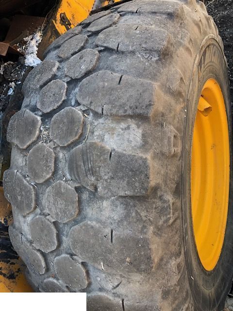 JCB 460/70r24 - Koła / Opony - Komple tekerlek - Tarım araçları: fotoğraf 1 JCB 460/70r24 - Koła / Opony - Komple tekerlek - Tarım araçları: fotoğraf 1