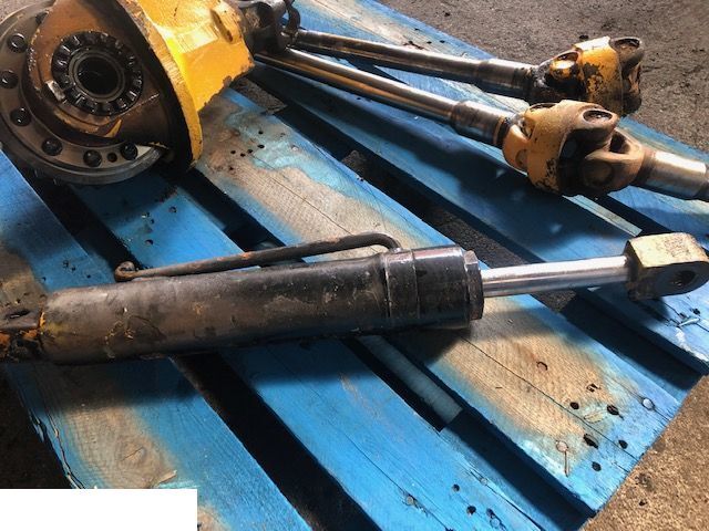 Jcb 3cx - Półoś Przednia - Aks mili - İş makinaları: fotoğraf 1 Jcb 3cx - Półoś Przednia - Aks mili - İş makinaları: fotoğraf 1