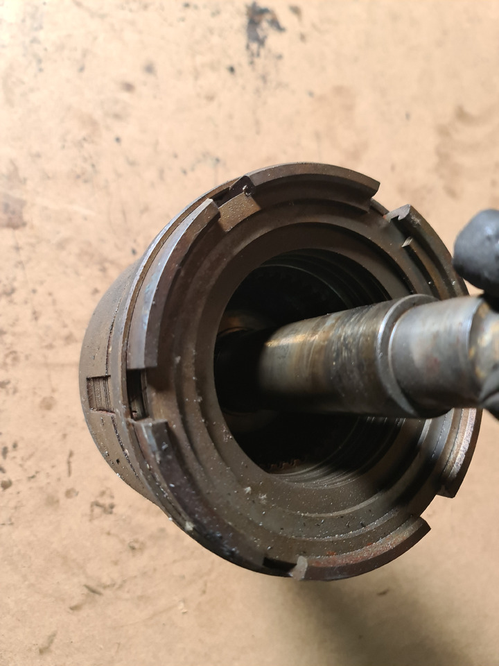 John Deere 4650 4850 Kosz Sprzęgła RE38834 RE12533 RE13950 RE19698 - Debriyaj ve yedek parça - Tarım araçları: fotoğraf 1 John Deere 4650 4850 Kosz Sprzęgła RE38834 RE12533 RE13950 RE19698 - Debriyaj ve yedek parça - Tarım araçları: fotoğraf 1