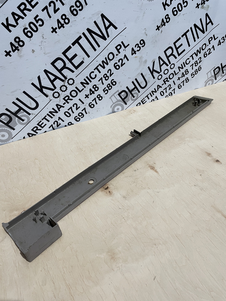 John Deere 6920S - plastik panel wnętrza L111871 L159114 - Kabin ve iç mekan - Tarım araçları: fotoğraf 2 John Deere 6920S - plastik panel wnętrza L111871 L159114 - Kabin ve iç mekan - Tarım araçları: fotoğraf 2