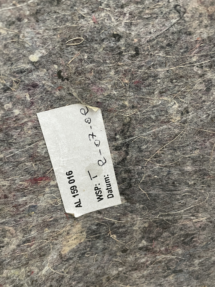 John Deere 6920S - podsufitka tapicerka podbitka panel AL159016 - Kabin ve iç mekan - Tarım araçları: fotoğraf 4 John Deere 6920S - podsufitka tapicerka podbitka panel AL159016 - Kabin ve iç mekan - Tarım araçları: fotoğraf 4