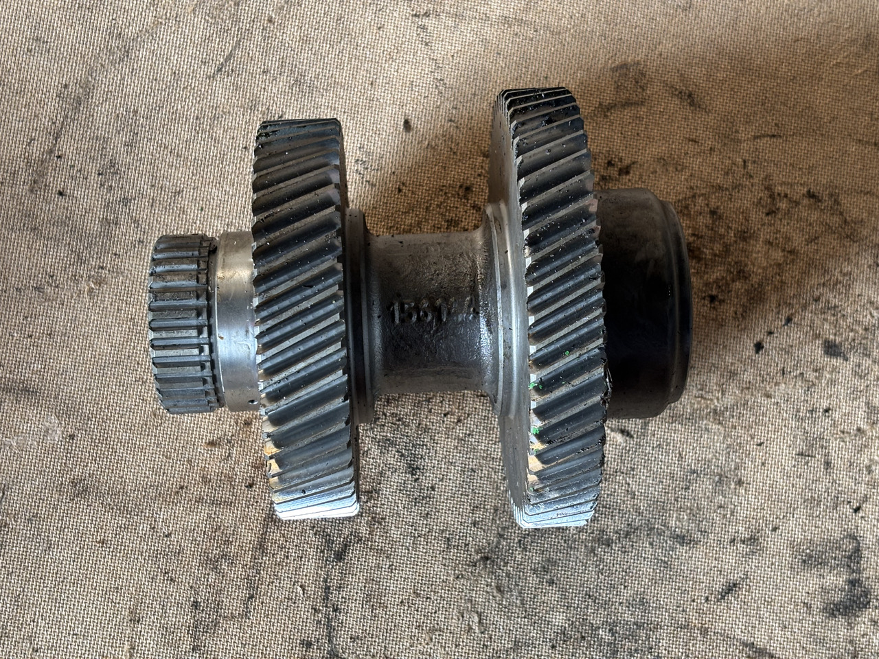 John Deere 7220 7320 Wał L115869 L156144 - Aks mili - Tarım araçları: fotoğraf 1 John Deere 7220 7320 Wał L115869 L156144 - Aks mili - Tarım araçları: fotoğraf 1