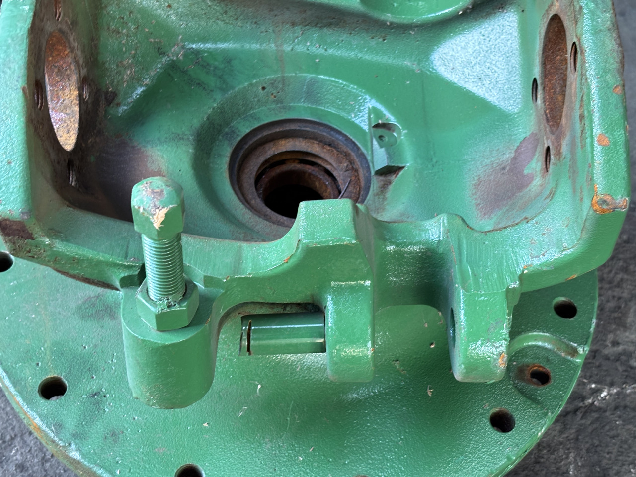 John Deere 7RXXX 7R330 7R 330 Zwrotnica Przegub Piasta R301661 RE592905 R135866 - Akson - Tarım araçları: fotoğraf 2 John Deere 7RXXX 7R330 7R 330 Zwrotnica Przegub Piasta R301661 RE592905 R135866 - Akson - Tarım araçları: fotoğraf 2