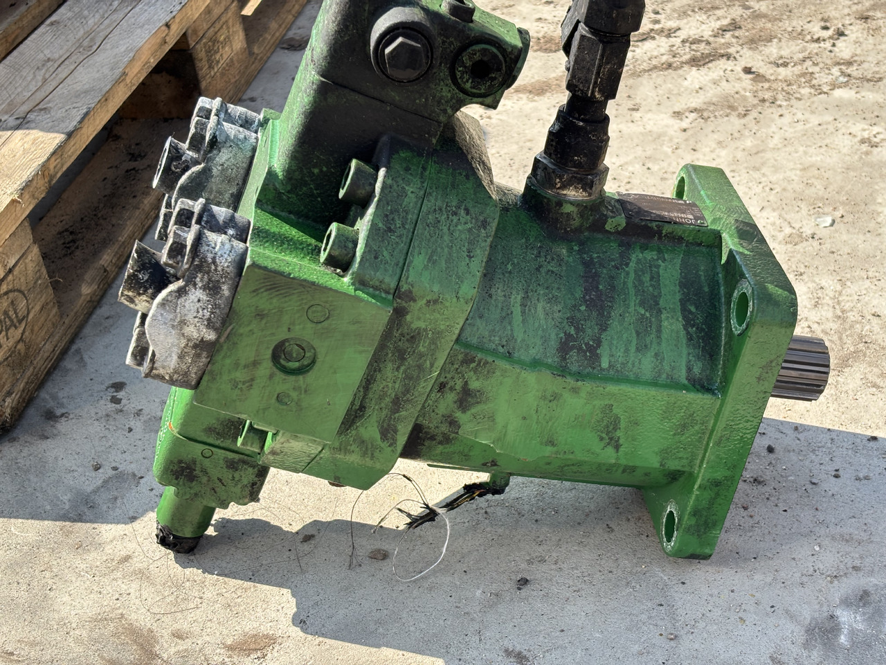 John Deere 8200 8400 8600 9500 9800 Hydromotor AXE78687 - Hidrolik motor - Tarım araçları: fotoğraf 4 John Deere 8200 8400 8600 9500 9800 Hydromotor AXE78687 - Hidrolik motor - Tarım araçları: fotoğraf 4