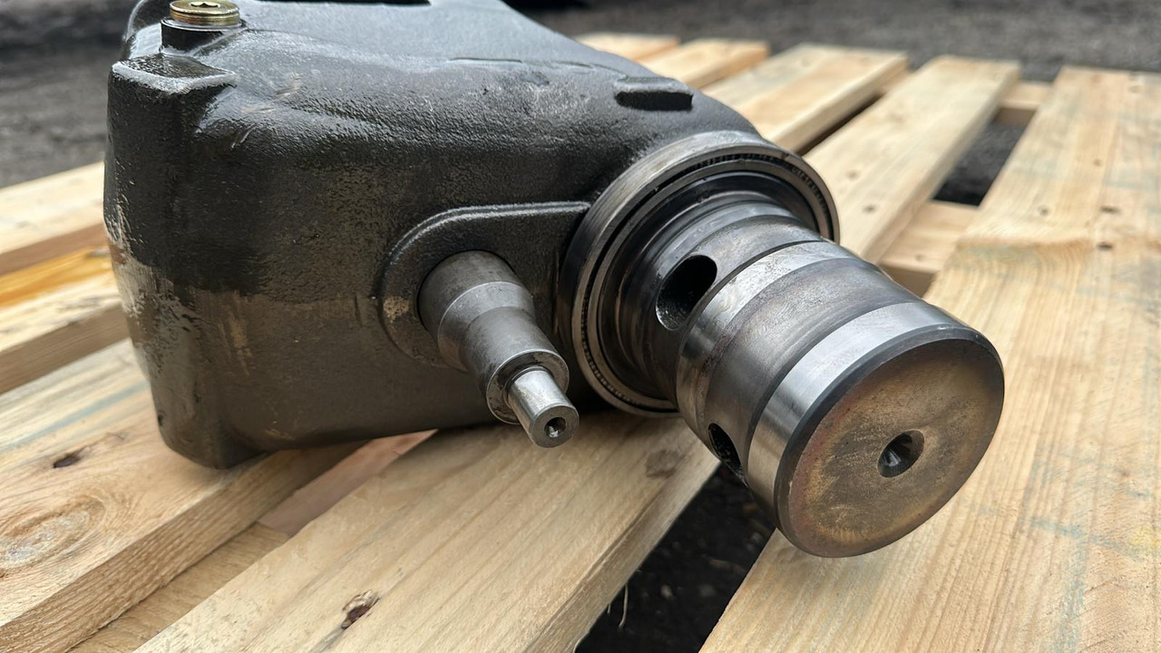 Kołyska skrzyni biegów 581006M VARIOPOWER CLAAS SCORPION - Şanzıman ve yedek parça - Teleskopik yükleyici: fotoğraf 2 Kołyska skrzyni biegów 581006M VARIOPOWER CLAAS SCORPION - Şanzıman ve yedek parça - Teleskopik yükleyici: fotoğraf 2