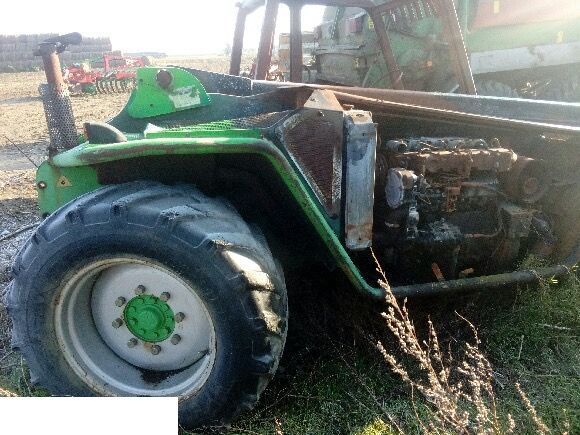 ŁADOWARKA TELESKOPOWA Merlo p26.6 spt - CZĘŚCI - Silnik - Motor - Tarım araçları: fotoğraf 2 ŁADOWARKA TELESKOPOWA Merlo p26.6 spt - CZĘŚCI - Silnik - Motor - Tarım araçları: fotoğraf 2