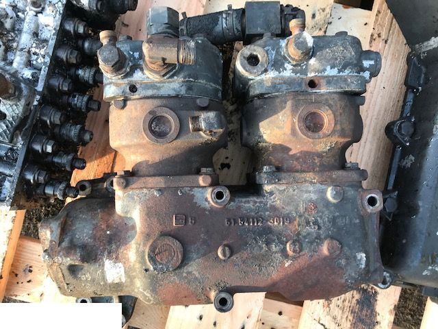 Man D2866 - Spręźarka - Kompresör - Tarım araçları: fotoğraf 1 Man D2866 - Spręźarka - Kompresör - Tarım araçları: fotoğraf 1