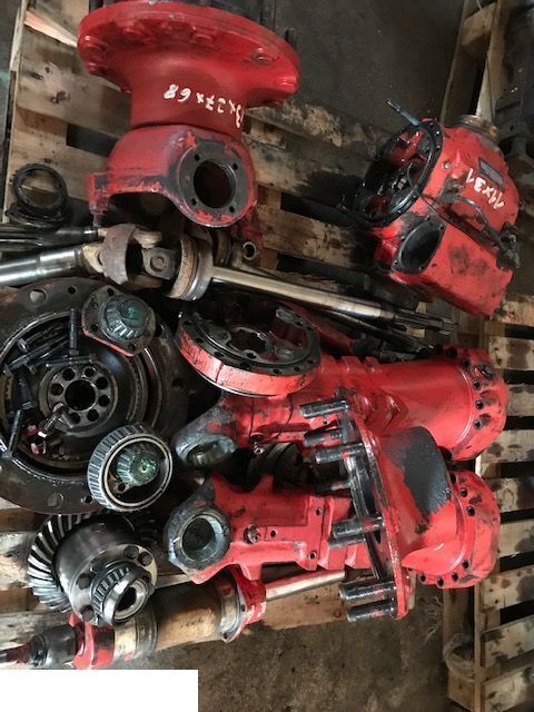 Manitou MLT845 - CZĘŚCI - Atak - Transmisyon - İş makinaları: fotoğraf 1 Manitou MLT845 - CZĘŚCI - Atak - Transmisyon - İş makinaları: fotoğraf 1