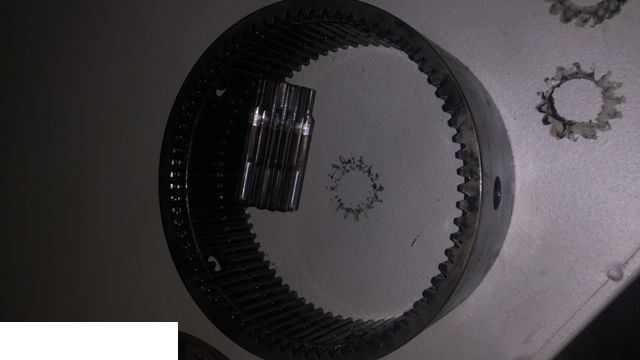 Manitou  - Zwolnica Carraro - Yürüyüş motoru - İş makinaları: fotoğraf 4 Manitou  - Zwolnica Carraro - Yürüyüş motoru - İş makinaları: fotoğraf 4