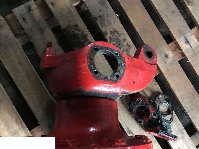 Manitou - Zwrotnica Clark Hurth 27908000369 - Akson - İş makinaları: fotoğraf 1 Manitou - Zwrotnica Clark Hurth 27908000369 - Akson - İş makinaları: fotoğraf 1