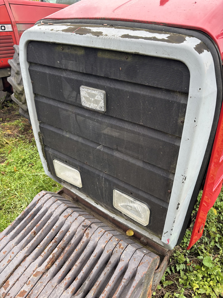 Massey Ferguson 8160 Kratka Przednia Maska CZĘŚCI 3713209M1 3713208M1 3714392M91 3713213M92 - Izgara - Tarım araçları: fotoğraf 1 Massey Ferguson 8160 Kratka Przednia Maska CZĘŚCI 3713209M1 3713208M1 3714392M91 3713213M92 - Izgara - Tarım araçları: fotoğraf 1