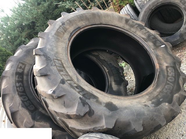 Michelin 650/65 R42 - Lastik - Tarım araçları: fotoğraf 2 Michelin 650/65 R42 - Lastik - Tarım araçları: fotoğraf 2