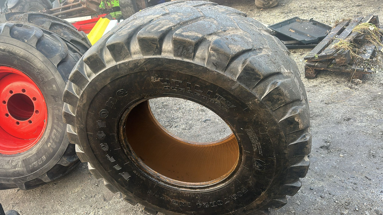 Opona FIRESTONE Utility Duraforce IND 500/70R24 500 70 24 - Lastik: fotoğraf 1 Opona FIRESTONE Utility Duraforce IND 500/70R24 500 70 24 - Lastik: fotoğraf 1