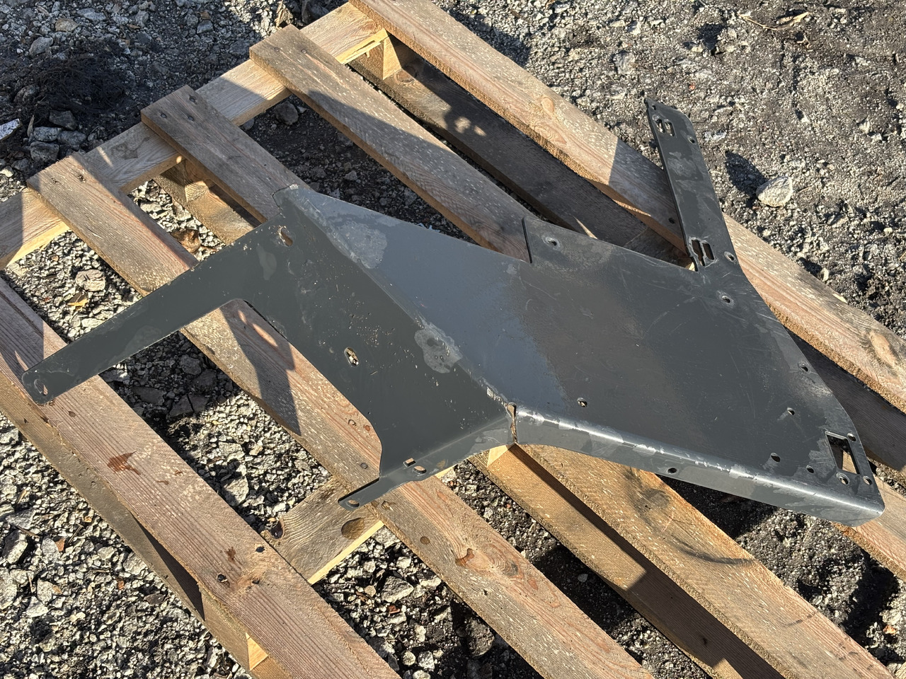 Pottinger Jumbo 7450 Przyczepa Samozbierająca - Obudowa Osłona Klapa Mocowanie - Kaporta ve Dış Aksam - Tarım araçları: fotoğraf 1 Pottinger Jumbo 7450 Przyczepa Samozbierająca - Obudowa Osłona Klapa Mocowanie - Kaporta ve Dış Aksam - Tarım araçları: fotoğraf 1