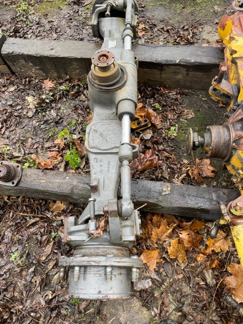 Valtra N93 przedni most części - Ön aks - Tarım araçları: fotoğraf 3 Valtra N93 przedni most części - Ön aks - Tarım araçları: fotoğraf 3