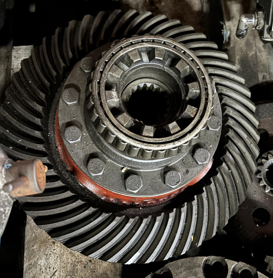 Zetor Forterra Mechanizm Różnicowy 15/48 - Diferansiyel - Tarım araçları: fotoğraf 1 Zetor Forterra Mechanizm Różnicowy 15/48 - Diferansiyel - Tarım araçları: fotoğraf 1