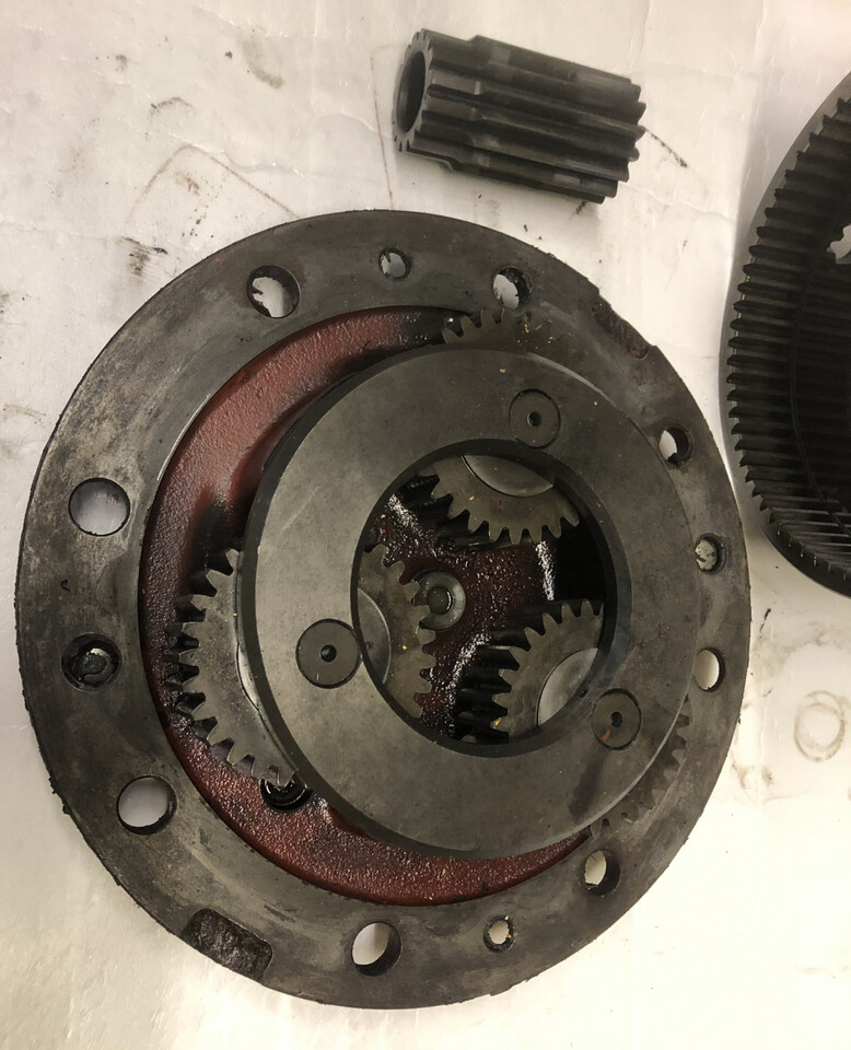 Zwolnica Manitou/Sanderson/Matbro/Claas Ranger - Yürüyüş motoru - İş makinaları: fotoğraf 1 Zwolnica Manitou/Sanderson/Matbro/Claas Ranger - Yürüyüş motoru - İş makinaları: fotoğraf 1