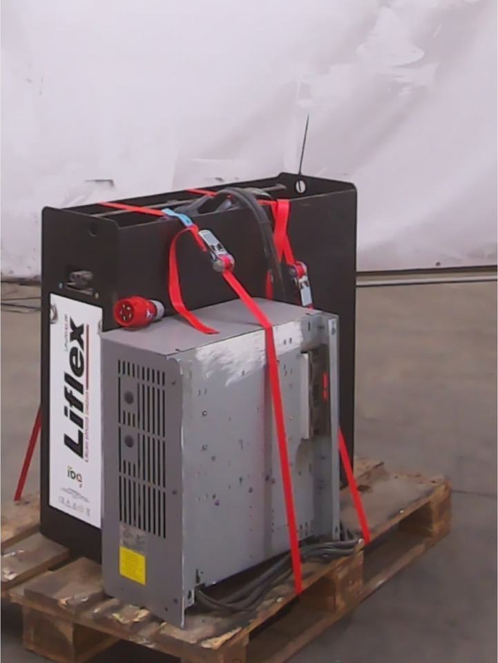 Battery 24V 240Ah - Akümülatör - Malzeme taşıma ekipmanı: fotoğraf 3 Battery 24V 240Ah - Akümülatör - Malzeme taşıma ekipmanı: fotoğraf 3