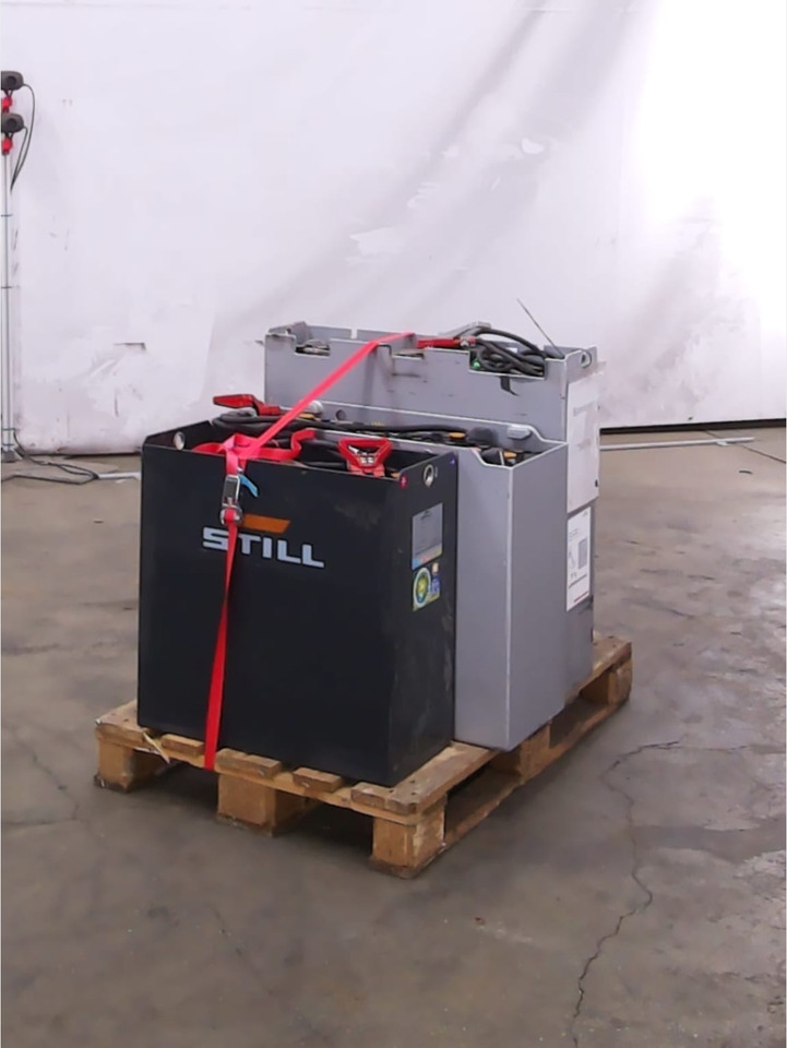 Battery Package - 4 Pcs. - Akümülatör - Malzeme taşıma ekipmanı: fotoğraf 3 Battery Package - 4 Pcs. - Akümülatör - Malzeme taşıma ekipmanı: fotoğraf 3