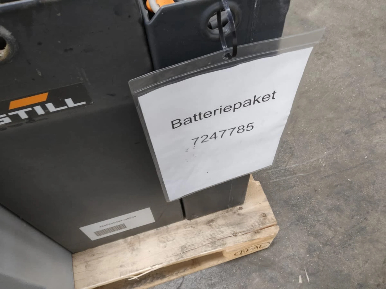 Battery Package 5 pieces - Akümülatör - Malzeme taşıma ekipmanı: fotoğraf 2 Battery Package 5 pieces - Akümülatör - Malzeme taşıma ekipmanı: fotoğraf 2
