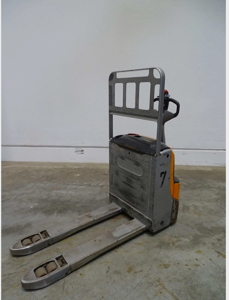 STILL EXU16 - Kullanılan transpalet: fotoğraf 1 STILL EXU16 - Kullanılan transpalet: fotoğraf 1