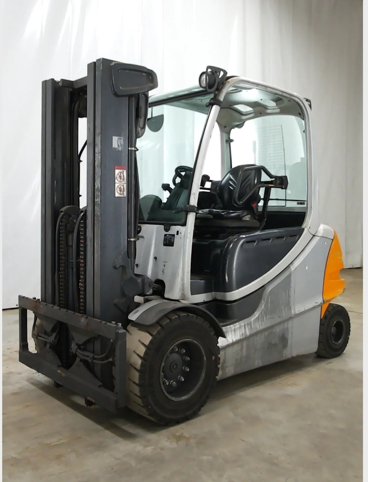 STILL RX60-40 - Elektrikli forklift: fotoğraf 1 STILL RX60-40 - Elektrikli forklift: fotoğraf 1