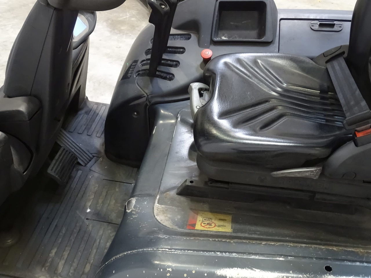 STILL RX60-45 - Elektrikli forklift: fotoğraf 3 STILL RX60-45 - Elektrikli forklift: fotoğraf 3