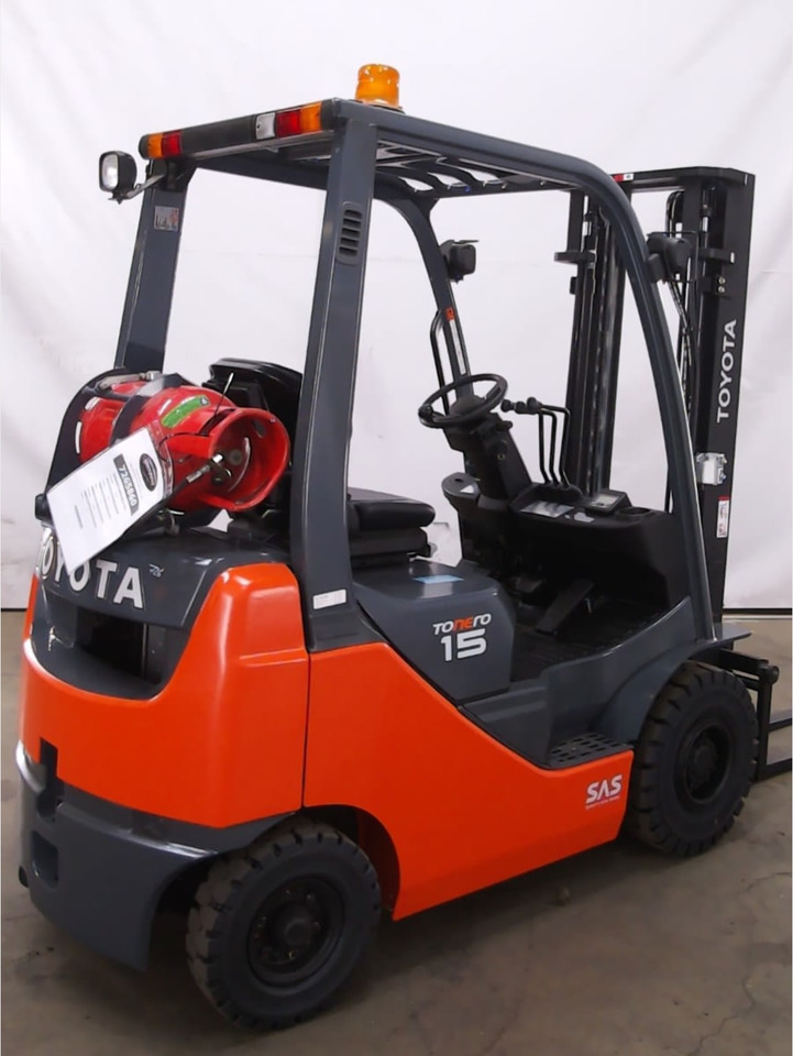 Toyota 02-8FGF15 - LPG forklift: fotoğraf 3 Toyota 02-8FGF15 - LPG forklift: fotoğraf 3