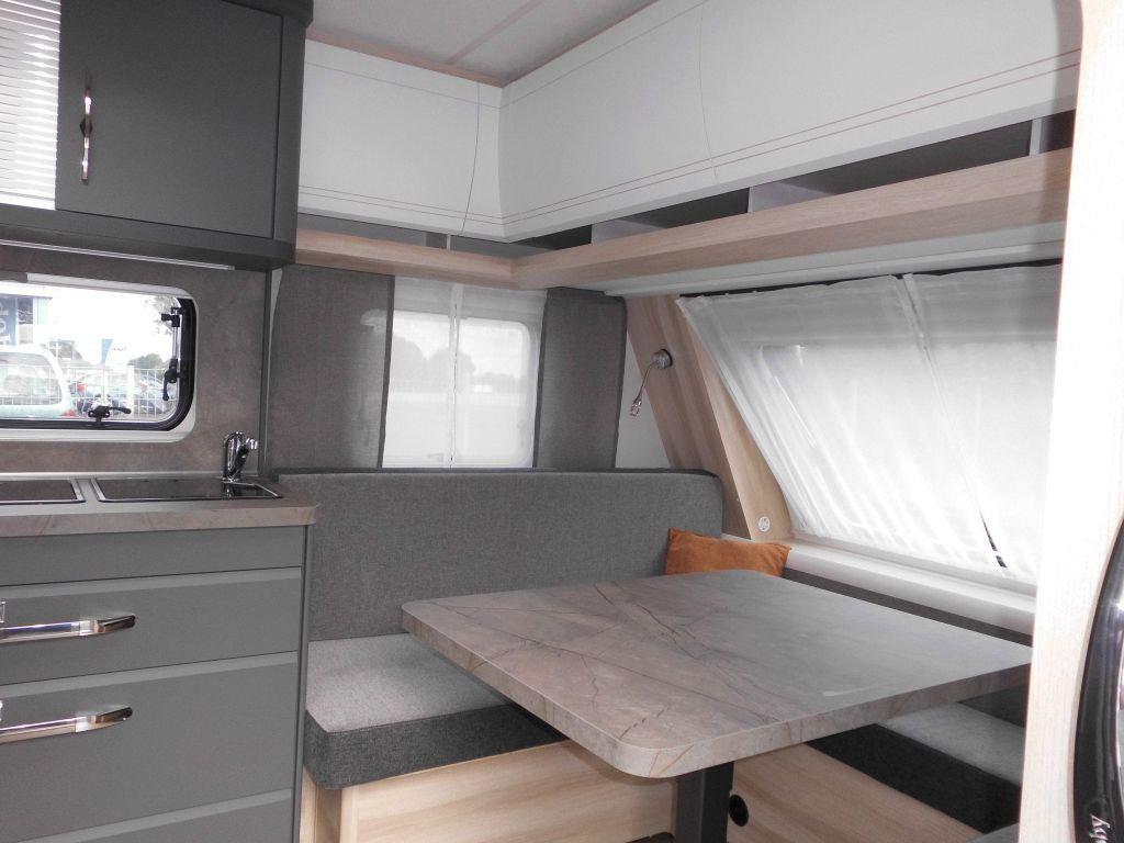 Hobby De Luxe 495 WFB 2026 AUTARK Ambiente 1800kg.++ - Çekme karavan: fotoğraf 5 Hobby De Luxe 495 WFB 2026 AUTARK Ambiente 1800kg.++ - Çekme karavan: fotoğraf 5