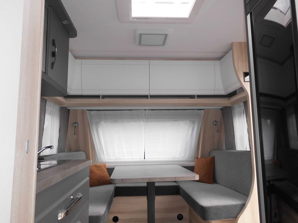 Hobby De Luxe 495 WFB 2026 AUTARK Ambiente 1800kg.++ - Çekme karavan: fotoğraf 4 Hobby De Luxe 495 WFB 2026 AUTARK Ambiente 1800kg.++ - Çekme karavan: fotoğraf 4