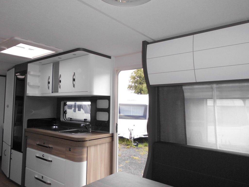 Yeni Çekme karavan Hobby Excellent Edition 650 UMFe FBH ++ SOFORT VERFÜGB Hobby Excellent Edition 650 UMFe PICO AUTARK, FBH 2200: fotoğraf 12