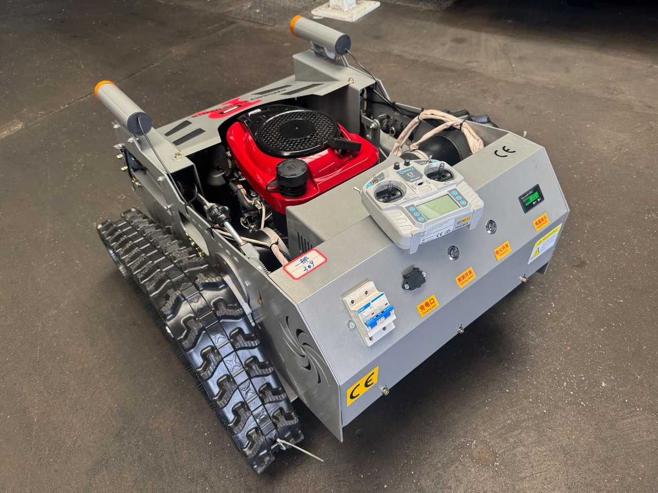 Y1-540 - Çim biçme makinesi: fotoğraf 4 Y1-540 - Çim biçme makinesi: fotoğraf 4